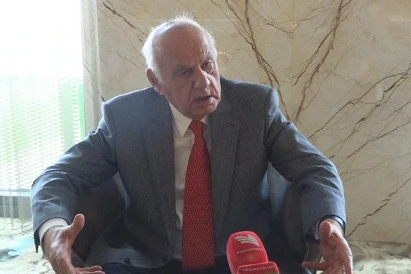 Former President Moisiu: Kosovo, Albania get joint defence strategies as nation