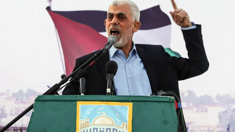 Details über die Tötung des Führers der Hamas, Sinwar mit ihm eine Waffe und 10.000 Euro.