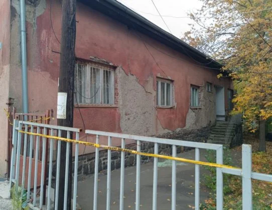 Police report what was found during the raid on Skenderaj parallel municipality in the north