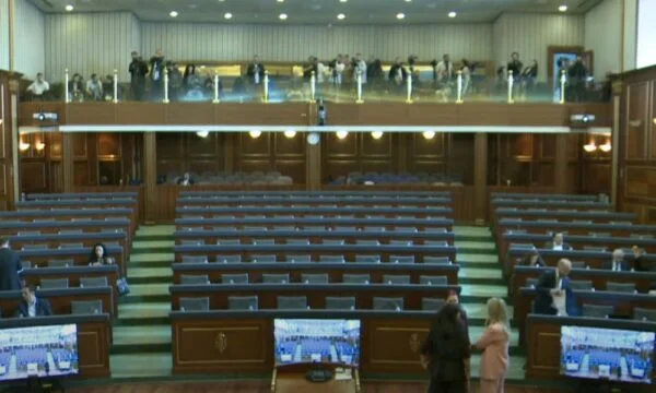 Without the VVA, the extraordinary session called by opposition on the food issue at KSF begins