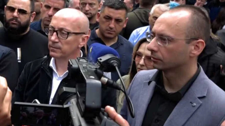 It has been reported that after the brutal attack on Rakiqi, MP Igor Sibiu sent him to hospital