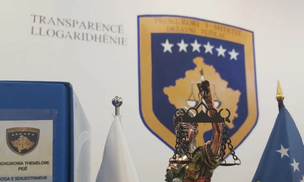 Association des procureurs pour les menaces contre le procureur en chef de Prizren : efforts pour craindre les instituts de droit