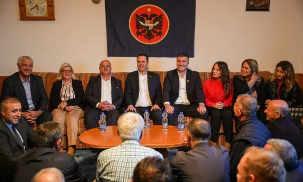 Abdixhiku visite les villages de Suhareka : Je vois la foi et l'espérance parmi notre peuple