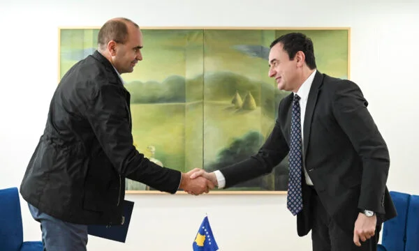 Kurti nomme un autre sous-ministre à la fin du mandat : Vukmirovic au lieu de Radomirovic