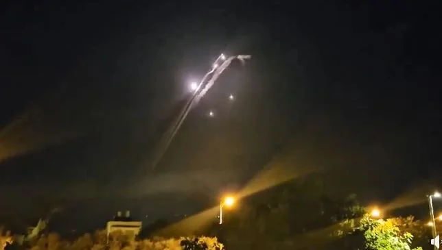 Israel: Die Hisbollah hat heute 230 Runden gefeuert.