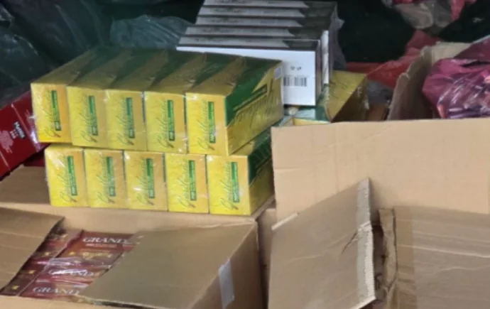 Dossiers de réclamations des douanes exempts de bannières dans l'année