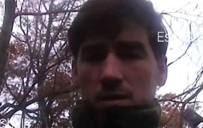 Vidéo rare, Kadri Wessel, avec des soldats de l'UCK entourés de Serbes