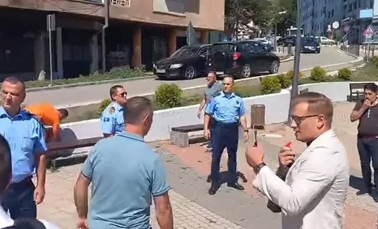 Le politicien serbe Alexander Arsenijevic arrêté à nouveau
