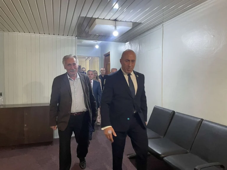 Grande promesse de Haradinaj : Pas de pension inférieure à 500 euros