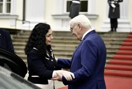 Le président allemand dit à Osman de créer des conditions pour l'adhésion à l'UE, KiE