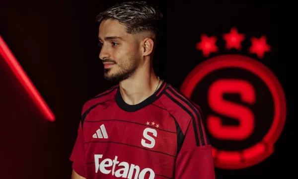 Der Kampf beginnt von der ersten Minute bis zum Champions League Spiel.