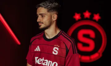 Der Kampf beginnt von der ersten Minute bis zum Champions League Spiel.