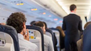 What happens to the body during long flights?