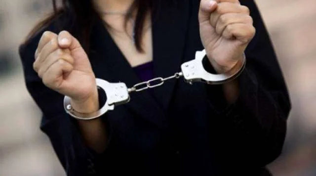 Arrestado por una mujer en Fushe-Kosovo, robó dinero en una tienda