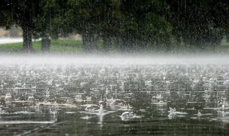 The temperature decreases dramatically, weather forecasts for today