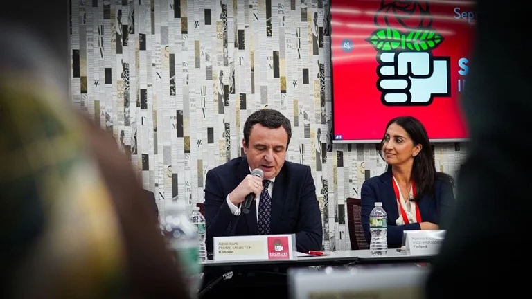 Niemand wartet auf ihn im Weißen Haus: Kurti mit alten Rhetorik vor den Wahlen Angriffe auf Macht, Medien