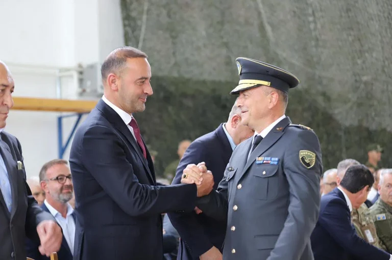 Retired General Naim Haziri, Daut Haradinaj: oltre tre decenni di servizio nazionale