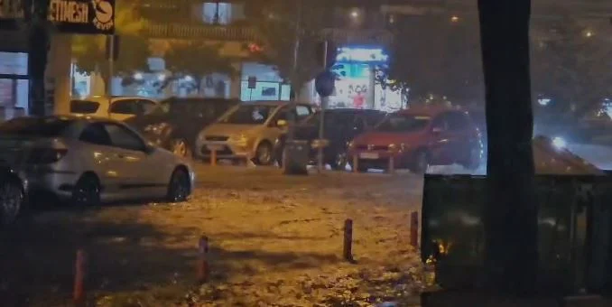 Rain clouds overthrow Shkodra, create problems in circulation and electricity
