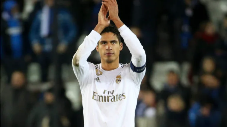 Raphael Varan annonce sa retraite du football à 31 ans