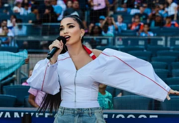Enisa charme sa performance avant le match Inter Miami au New York Stadium