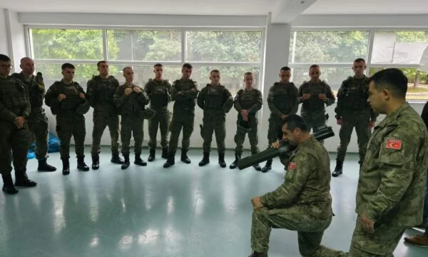 Turkish Army instructors train KSF members for use of HAR-66 antitank