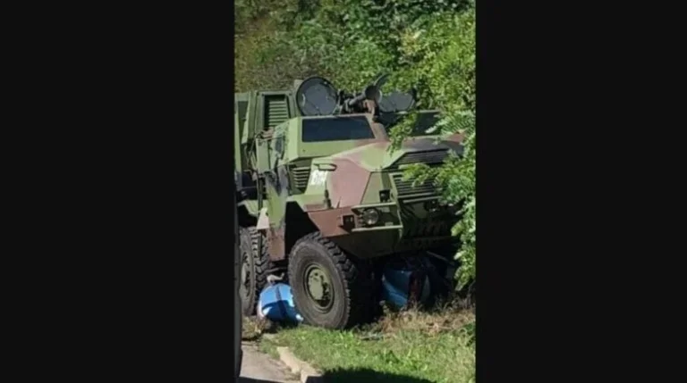 Serbian Army vehicle hits a car, five dead and one seriously injured