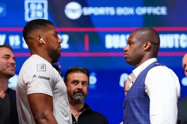 Les minutes sont comptées: Apprendre sur le début du match entre Joshua et Dubois