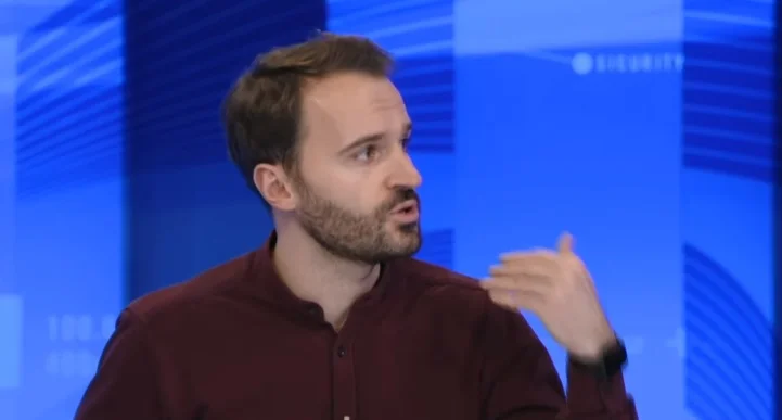 Krasniqi: Dardani u arrestua me qëllim që të izolohet dhe heshtet opozita