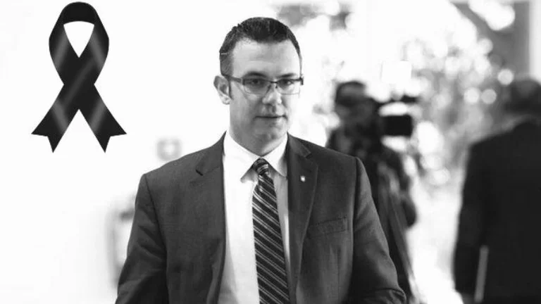 Louanges pour Gerti Bogdan dans l'environnement parlementaire albanais