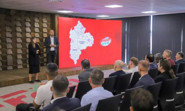 Viva Fresh au Business Forum UK-Kosovo, a présenté sa réussite en tant que leader sur le marché régional