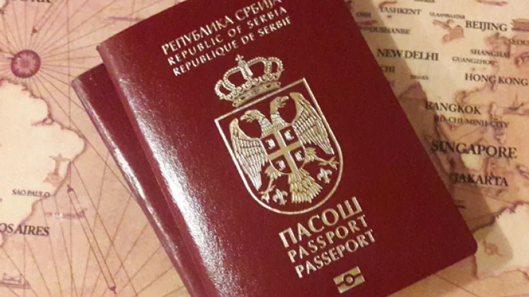 Serbes du Kosovo avec “kordinacija” à partir de la mi-octobre sans visa à Schengen, accord signé