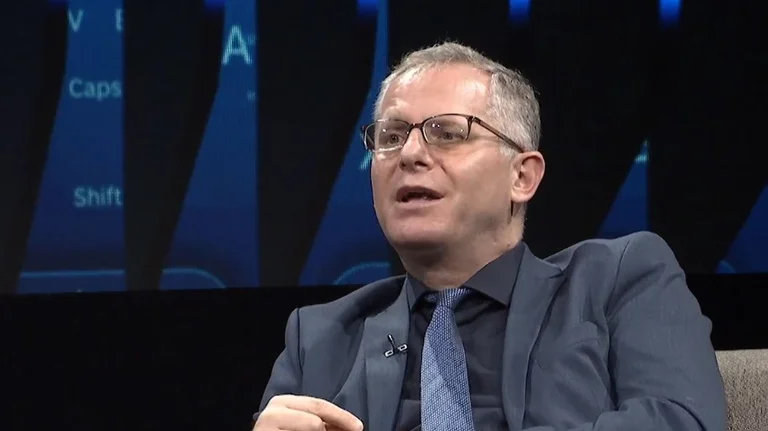 Besnik Bislimi sulmon ashpër Gjykatën Kushtetuese nga mediumi serb “Radio Gorazdevac”