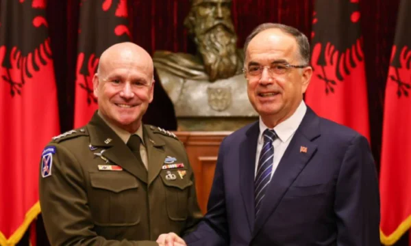 Begaj beherbergt Top-US-General in Tirana, drückt Dankbarkeit für die Arbeit von KFOR in Kosovo aus