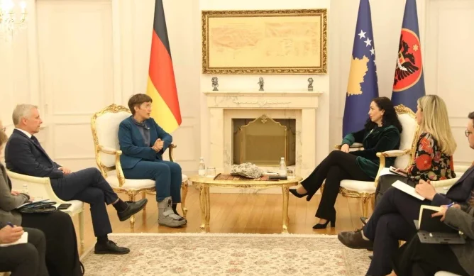 Luhrmann: L'impasse de l'ALECE met en danger le processus de Berlin, nous avons besoin d'un Kosovo constructif