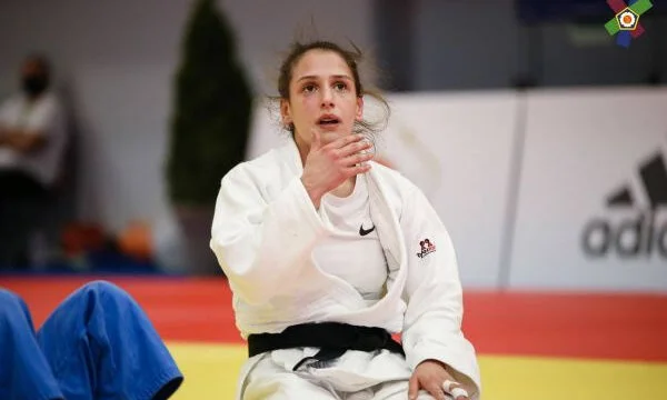 Flala Loja se battra pour des médailles de bronze au Grand Chelem de Paris