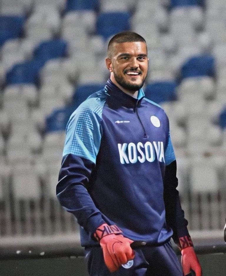 Aro Muric: Toco para Kosovo con todo mi corazón
