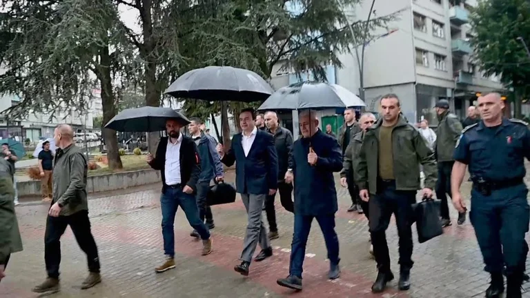 fine i PDK: Krasniqi has gone north alone, Kurti has gone with 200 police officers