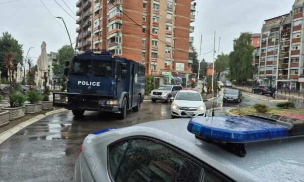 Serbian politician who was arrested today after Kurt whistled in the north: Police were correct, no violence