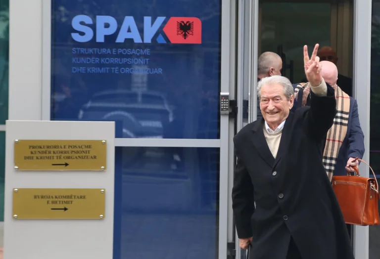 Sali Berisha summoned to SPAK, expected to be recognised on charges