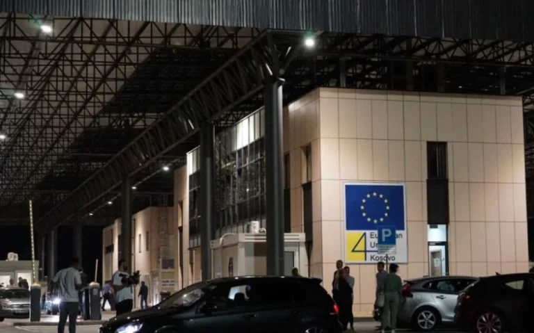 All border crossings between Kosovo and Serbia opened, all that happened today