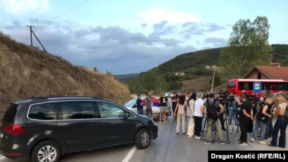 Road blocked near border point between Serbia, Kosovo in Merdare