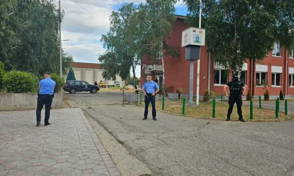 Locking down parallel municipalities. Police are expected to interview five suspected persons.