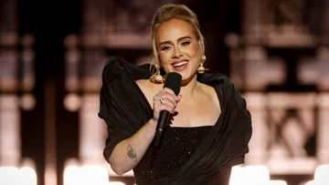 Adele donne de tristes nouvelles de fans, laissera la musique trop longtemps