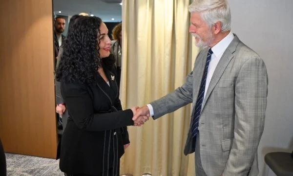 Osmani meets Czech counterpart, talk of strengthening partnership between two states