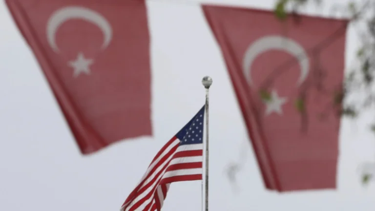US sanctiones Turkish, Hungarian companies due to co-operation with Russia