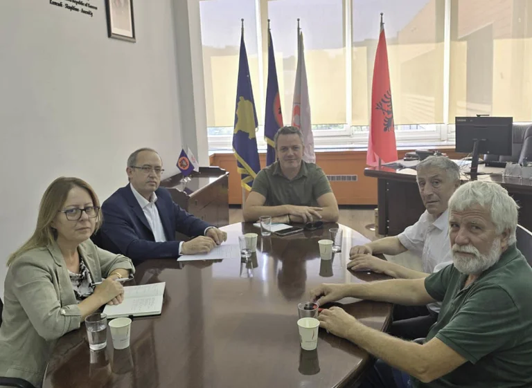 Rhetman Jasharaj goes to LDKU office, the latter provide details from the meeting