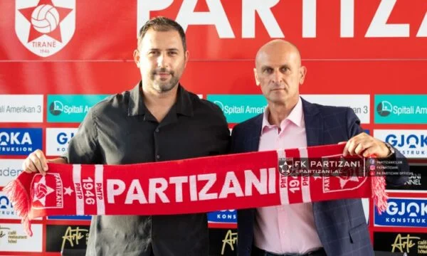 Partizani prezanton trajnerin serb, Aleksandar Veselinovic