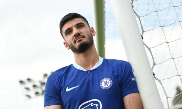 E papritur: Dështon transferimi i Armando Brojës tek Ipswich Town
