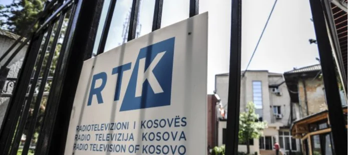 Edhe shpërndanë lajm të rremë edhe nuk distancohet, nënkryetarja e Bordit të RTK-së ‘krye n’veti’: Mos na tregoni si ta menaxhojmë