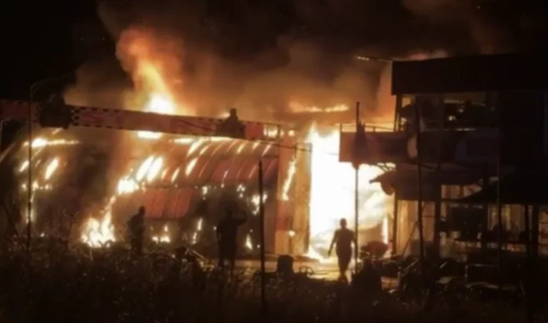 The Great Fire in the vicinity of Airport Fire Brigade: Two people have suffered burns in their face and hands
